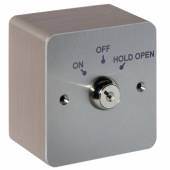 An image of Deedlock Flush Maintained 3 Position Key switch (c/w 2 Keys)